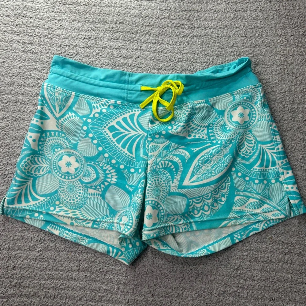 Athleta Swim Shorts Mandala Paisley Teal White S Boho Beachy Tropical Surf
